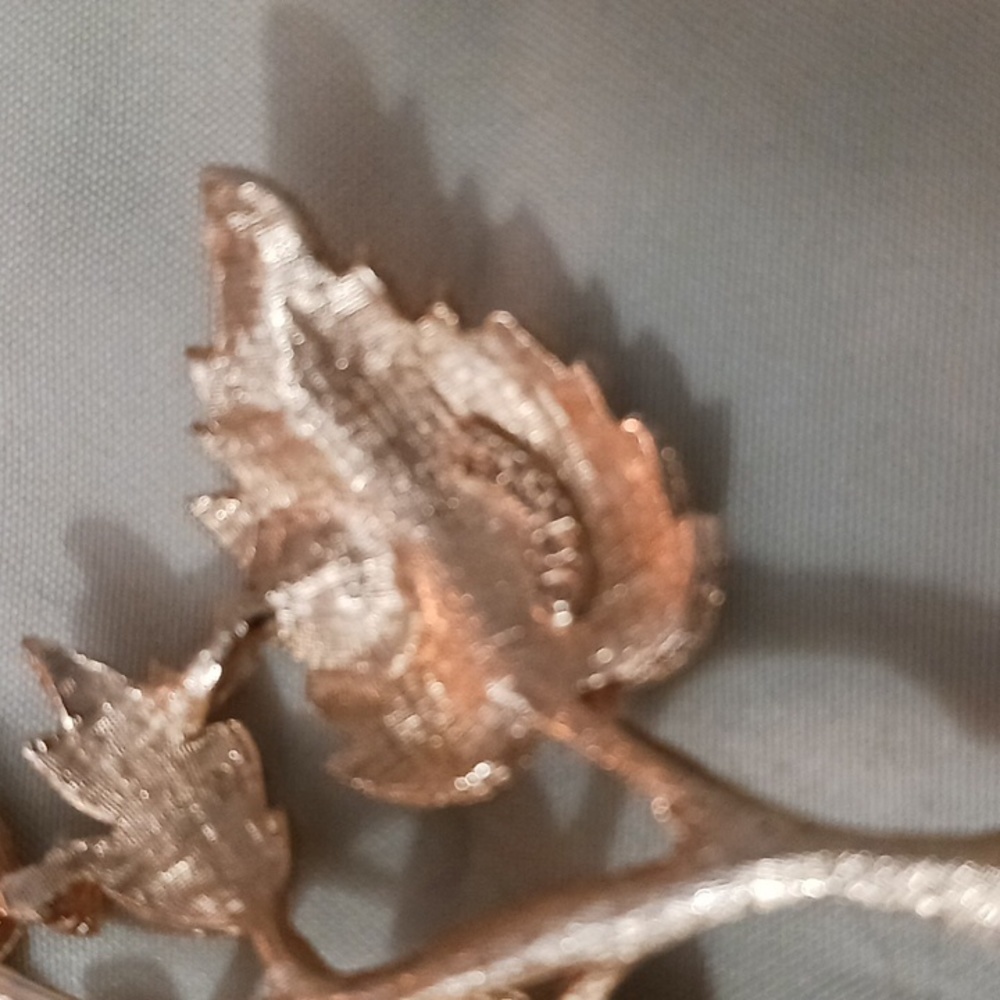 Vintage Rare Charel Brooch Textured Gold Leaves With Pearl, EUC - Picture 7 of 7